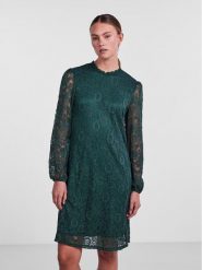 Pieces Sukienka codzienna 17139864 Zielony Regular Fit. Zielone sukienki Pieces, na co dzień, s, bez wzorów, z syntetyku, bez kołnierzyka, bez ramiączek, proste. Za 139.99 zł.