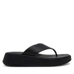 Japonki FitFlop. Czarne japonki FitFlop, bez wzorów. Za 439.99 zł.