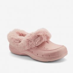 Damskie ocieplane sandały Coqui Husky z futerkiem boa. Czerwone sandały Coqui, bez wzorów, z materiału, bez obcasa, bez zapięcia. Za 134.99 zł.