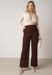 Brązowe Eleganckie Spodnie z Bawełny i Wiskozy w Kant Valelia. Brązowe jeansy Born2be, s, bez wzorów, z bawełny, biznesowe. Za 74.99 zł.