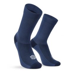 Zimowe skarpetki rowerowe Siroko S3 Purple. Fioletowe skarpetki SIROKO, bez wzorów, z tkaniny. Za 67.00 zł.