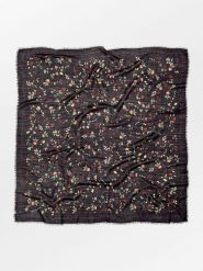 Becksöndergaard Chusta w kolorze czarnym - 110 x 110 cm rozmiar: onesize. Czarne chusty Becksöndergaard, bez wzorów, z jedwabiu. Za 165.99 zł.