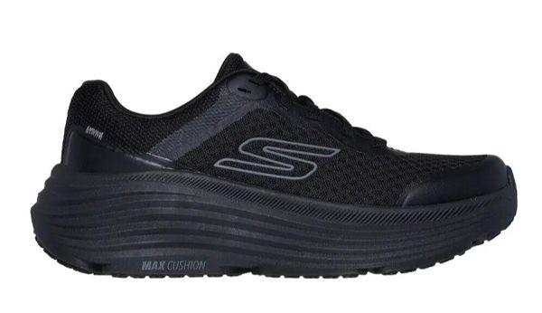 Buty SKECHERS MAX CUSHIONING ENDEA Czarny. Czarne buty do biegania Skechers, bez wzorów, z materiału, bez zapięcia, do biegania. Za 323.99 zł.