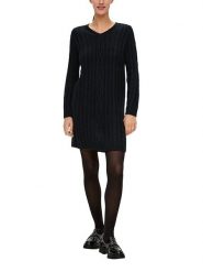 S.Oliver Sukienka dzianinowa w kolorze czarnym rozmiar: M. Czarne sukienki S.Oliver, m, bez wzorów, z dzianiny, bez kołnierzyka, bez ramiączek, midi. Za 260.99 zł.