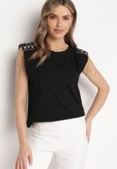 Czarny Top z Podkreślonymi Ramionami Ozdobionymi Kryształkami i Łańcuszkami Viamara. Czarne topy Born2be, l, z aplikacjami, z jeansu, eleganckie, bez kołnierzyka, bez ramiączek. Za 59.99 zł.