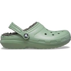 Klapki Crocs Classic Lined Clog. Zielone klapki Crocs, bez wzorów, bez obcasa, bez zapięcia. Za 263.96 zł.