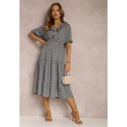 Czarna Sukienka Diba. Czarne sukienki Renee, l, z aplikacjami, bez kołnierzyka, bez ramiączek, midi. W wyprzedaży za 55.99 zł.