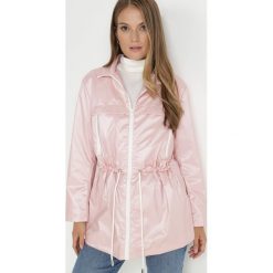 Różowa Kurtka Layna. Czerwone kurtki Born2be, l, bez wzorów, bez kaptura. W wyprzedaży za 139.99 zł.