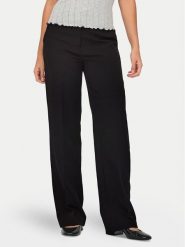 ONLY Spodnie materiałowe Kayle 15324532 Czarny Straight Fit. Czarne spodnie materiałowe ONLY, bez wzorów, z materiału. Za 119.99 zł.