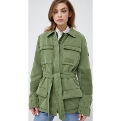 Pepe Jeans kurtka damska kolor zielony przejściowa. Zielone kurtki Pepe Jeans, l, bez wzorów, z jeansu, bez kaptura. Za 759.99 zł.
