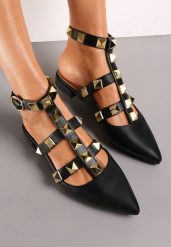 Czarne Sandały z Noskiem w Szpic Ozdobione Ćwiekami Viasara. Czarne sandały Born2be, bez wzorów, bez obcasa, na płaskiej podeszwie, bez zapięcia. Za 24.99 zł.