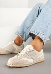 Beżowe Sneakersy Typu Kultowe Tenisówki Zdobione Przeszyciami Grelloti. Brązowe trampki Renee, z aplikacjami, z jeansu, eleganckie, bez zapięcia. W wyprzedaży za 67.99 zł.