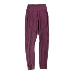Second life - Legginsy damskie Gymshark do biegania - Stan bardzo dobry. Czerwone legginsy sportowe Gymshark, l, bez wzorów, z materiału, do biegania. Za 85.16 zł.