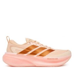 Buty do biegania adidas. Pomarańczowe buty do biegania adidas, bez wzorów, bez zapięcia, do biegania. Za 569.99 zł.
