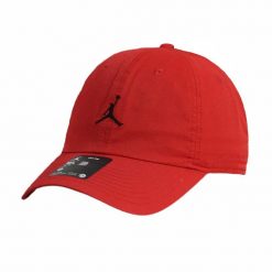 Czapka z daszkiem Air Jordan Jumpman Club Cap Czerwona FD5185-687. Czerwone czapki z daszkiem Jordan, bez wzorów, sportowe. Za 129.99 zł.