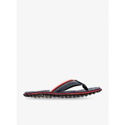 Japonki Gumbies Cairns Flip-Flops. Czerwone japonki Gumbies, bez wzorów. Za 135.99 zł.