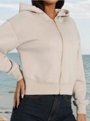 Rozpinana bluza z kapturem soft touch - kremowy. Białe bluzy Sinsay, l, bez wzorów, z dzianiny, bez ramiączek, z kapturem. Za 42.99 zł.