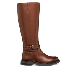 Oficerki Geox. Brązowe kozaki Geox, bez wzorów, bez obcasa, na płaskiej podeszwie, bez zapięcia. Za 859.99 zł.