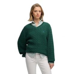 Damski oversize sweter z dekoltem w kształcie V Superdry. Zielone swetry Superdry, na zimę, bez wzorów, eleganckie, bez ramiączek. Za 288.40 zł.