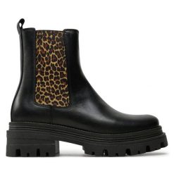 Sztyblety Tamaris. Czarne botki Tamaris, bez wzorów, bez obcasa, na płaskiej podeszwie, bez zapięcia. Za 249.99 zł.