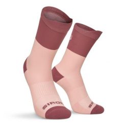 Skarpety za kostkę do biegania w terenie Trekking Siroko Pindos Purple. Fioletowe skarpetki SIROKO, bez wzorów, z materiału. Za 42.00 zł.