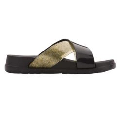 Klapki basenowe damskie Coqui Nela. Czarne klapki Coqui, bez wzorów, eleganckie, bez obcasa, na platformie, bez zapięcia. Za 64.00 zł.