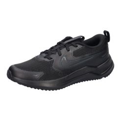 Buty Nike Cosmic Runner Czarny/Antracyt. Czarne buty do biegania Nike, bez wzorów, z gumy, bez zapięcia, do biegania. Za 196.50 zł.
