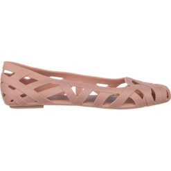 Baleriny Melissa Jean Jason Wu VII AD Soft Pink 22 010384, Róż, Guma. Czerwone baleriny Melissa, bez wzorów, z gumy, bez obcasa, bez zapięcia. Za 359.99 zł.