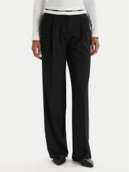 KARL LAGERFELD Spodnie materiałowe B1W10002 Czarny Regular Fit. Czarne spodnie materiałowe KARL LAGERFELD, bez wzorów, z materiału. Za 1,199.00 zł.