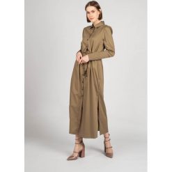Patrizia Pepe Sukienka. Sukienki Patrizia Pepe, na co dzień, bez wzorów, bez kołnierzyka, bez ramiączek, proste. Za 489.00 zł.