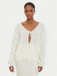 Kontatto Sweter 3M0194 Écru Regular Fit. Swetry Kontatto, m, bez wzorów, z syntetyku, bez ramiączek. Za 249.99 zł.