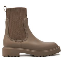 Kalosze Unisa. Brązowe kalosze Unisa, bez wzorów, bez zapięcia. Za 249.99 zł.
