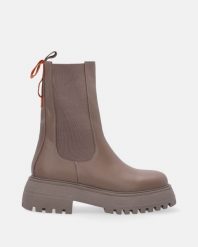 SKÓRZANE WORKERY NA PLATFORMIE 2477978 1214 VIZ. Botki Venezia, bez wzorów, ze skóry, bez obcasa, na platformie, bez zapięcia. Za 269.00 zł.