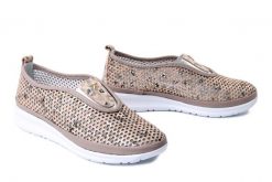 BOCCATO 0110-820.1 mink prntd mink lthr byz, półbuty letnie damskie. Brązowe półbuty wsuwane Boccato, na lato, bez wzorów, z gumy, bez obcasa. Za 267.67 zł.