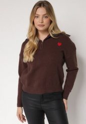 Brązowy Sweter z Bawełną Wiskozą i Wełną Ozdobiony Sercem Monissea. Brązowe swetry Born2be, m, bez wzorów, z bawełny, biznesowe, bez ramiączek. Za 129.99 zł.