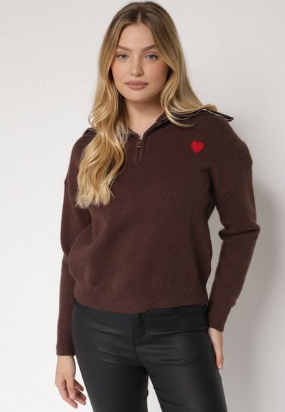 Brązowy Sweter z Bawełną Wiskozą i Wełną Ozdobiony Sercem Monissea. Brązowe swetry Born2be, m, bez wzorów, z bawełny, biznesowe, bez ramiączek. Za 129.99 zł.
