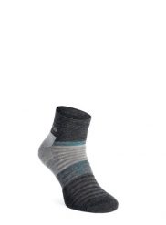 Skarpety merino Inov-8 Merino Mid Sock. Szare skarpetki Inov-8, bez wzorów, z materiału. Za 78.09 zł.