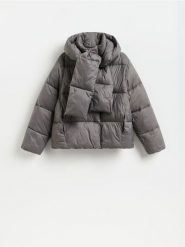 Pikowana kurtka z wiązaniem - brązowy. Brązowe kurtki Reserved, l, bez wzorów, z tkaniny, bez kaptura. Za 299.99 zł.