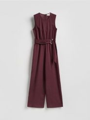 Kombinezon z lyocellu - burgundowy. Czerwone kombinezony Reserved, l, bez wzorów, z lyocellu, bez kołnierzyka, bez ramiączek. Za 259.99 zł.