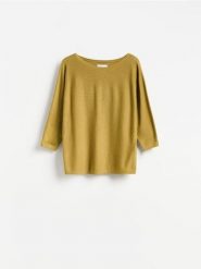 Gładki sweter z wiskozą - oliwkowy. Zielone swetry Reserved, l, bez wzorów, z dzianiny, bez ramiączek. Za 79.99 zł.