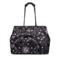 Torebka Roxy. Czarne shopper bag Roxy, bez wzorów, bez dodatków. Za 169.99 zł.
