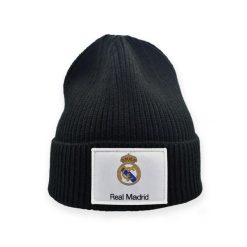 Real Madryt czapka zimowa hat RM5GO29 czarny OSFM. Czarne czapki zimowe Real Madrid, bez wzorów, sportowe. Za 109.00 zł.