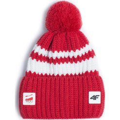 Czapka uniseks Polska PyeongChang 2018 CAU901 - czerwony wiśniowy. Czapki zimowe marki TRIBORD. Za 119.00 zł.