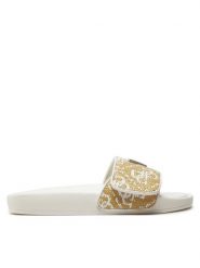 Guess Klapki FLGCAA ELE19 Beżowy. Brązowe klapki Guess, z aplikacjami, ze skóry, bez obcasa, bez zapięcia. Za 259.99 zł.
