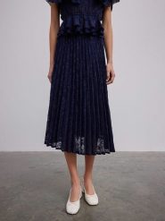 BGN Spódnica w kolorze granatowym rozmiar: 38. Niebieskie spódnice BGN, na imprezę, bez wzorów, midi. Za 110.04 zł.