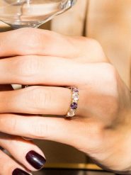 DIAMOND & CO Złoty pierścionek "Carat Color" z diamentami, kwarcem i ametystem rozmiar: 54. Różowe pierścionki Diamond & Co, z ametystem, złote. Za 1,174.99 zł.