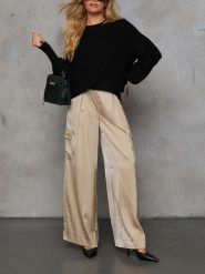 Milan Kiss Sweter w kolorze czarnym rozmiar: S. Czarne swetry Milan Kiss, s, bez wzorów, ze splotem, bez ramiączek. Za 152.99 zł.