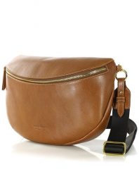 Torebka na szerokim pasku nerka damska skórzana premium MARCO MAZZINI brązowa. Brązowe nerki i saszetki bez wzorów, ze skóry, bez dodatków. Za 699.00 zł.