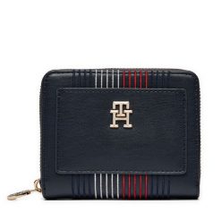 Portfel Tommy Hilfiger. Niebieskie portfele Tommy Hilfiger, bez wzorów. Za 329.99 zł.