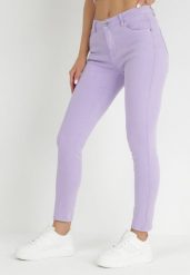 Fioletowe Jeansy Skinny z Regularnym Stanem Ingas. Fioletowe jeansy Born2be, l, bez wzorów, z jeansu, krótkie. W wyprzedaży za 72.24 zł.
